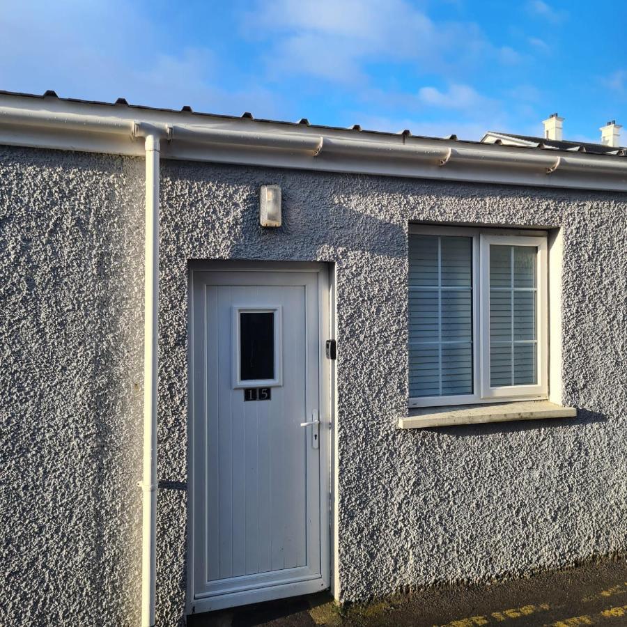 2 Bed Flat Right In Centre Of Portrush Town Leilighet Eksteriør bilde